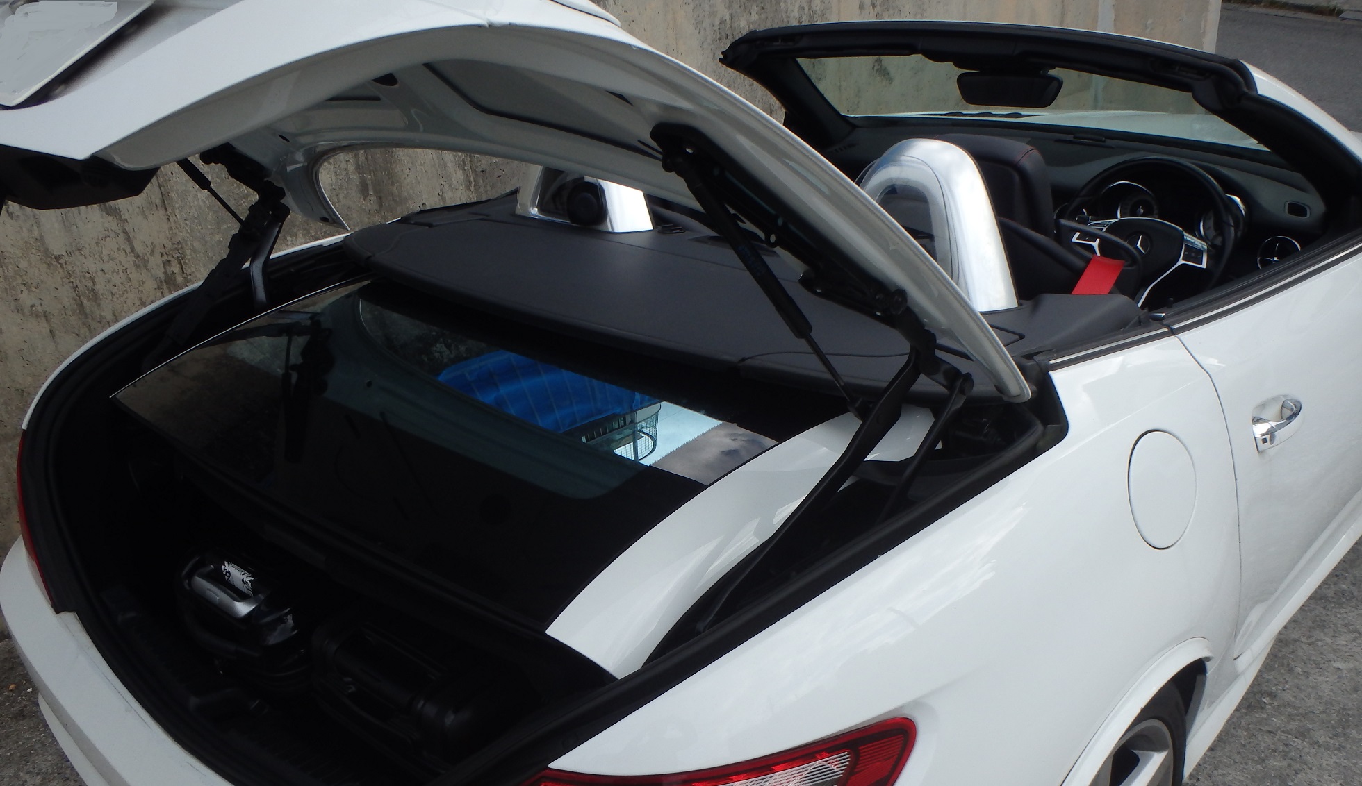 SLK200　AMGスポーツパッケージ（ホワイト1 ）のシート